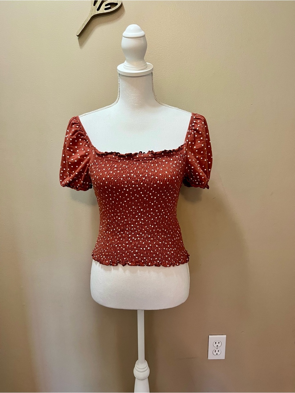 American Eagle Smocked Puff Sleeve Top with White Dots Size XS
